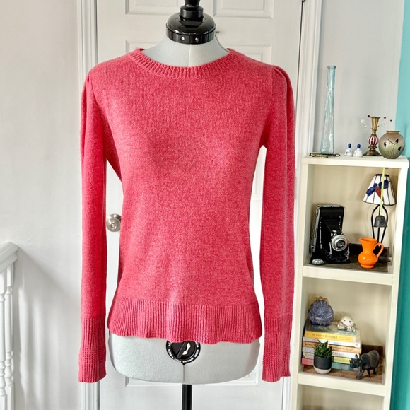 White + Warren 100% Cashmere Pink Crew Neck Sweater (size M) - Picture 1 of 14